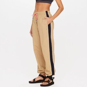 THE UPSIDE Altitude Kendall Joggers